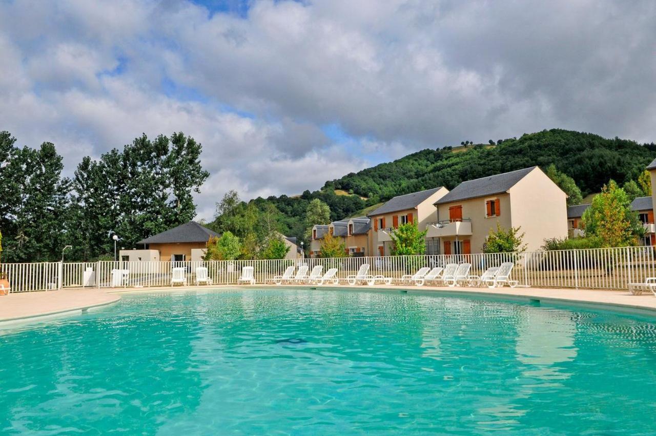 T3 La Savane Saint Geniez D'Olt 2 Piscines Chauffees Dans Une Charmante Residence De Vacances 외부 사진